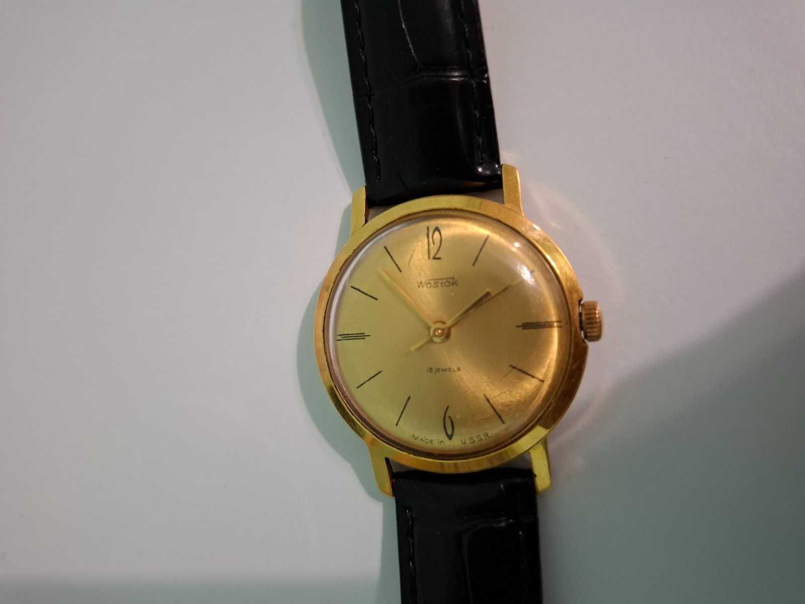 Часовник ръчен Vostok Jewels 18 от1972г мн рядък модел N 2209