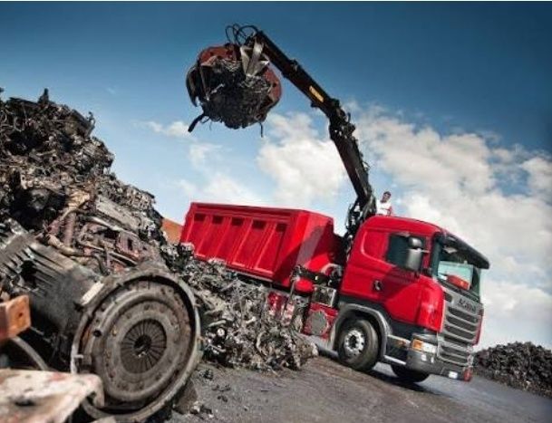 Металлом оламиз турган жойидан узимиз олиб кетамиз