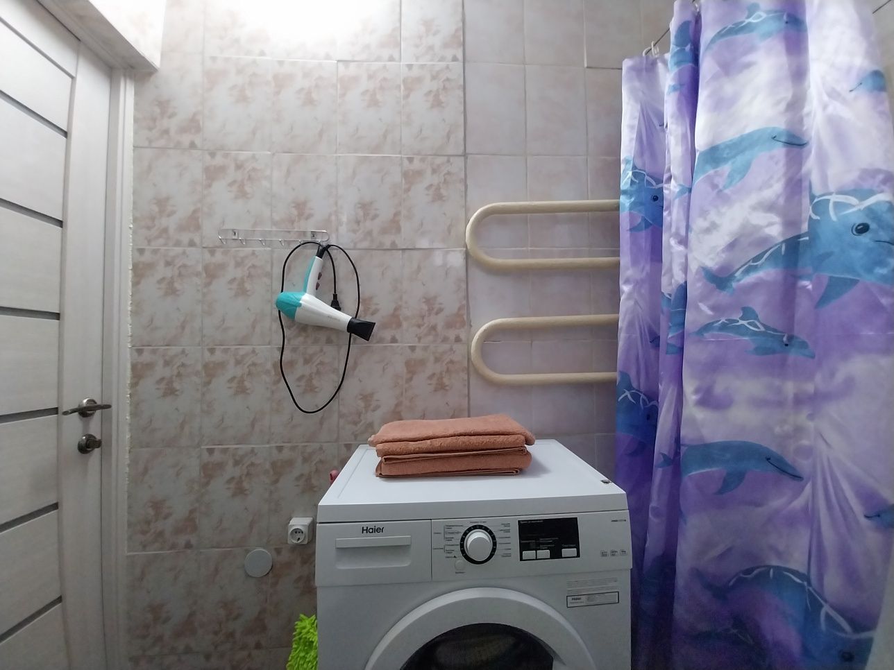 Центр, сутки 10000, ночь 9000, час 3000
