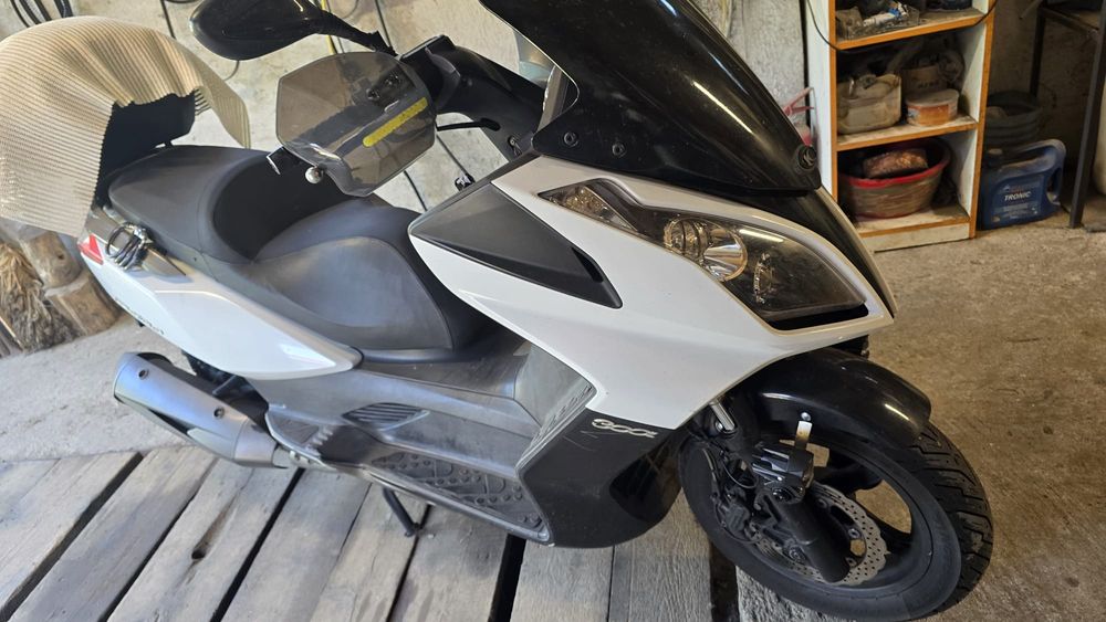 Vand Kymco Downtown 300i ABS