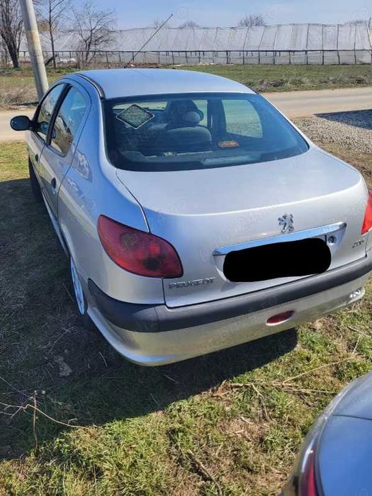 Peugeot 206 Sedan