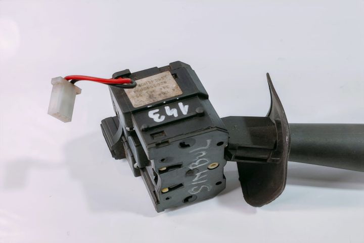 Maneta stergator Bloc Lumini 8200542094 / 34498155 Renault Symbol a 2