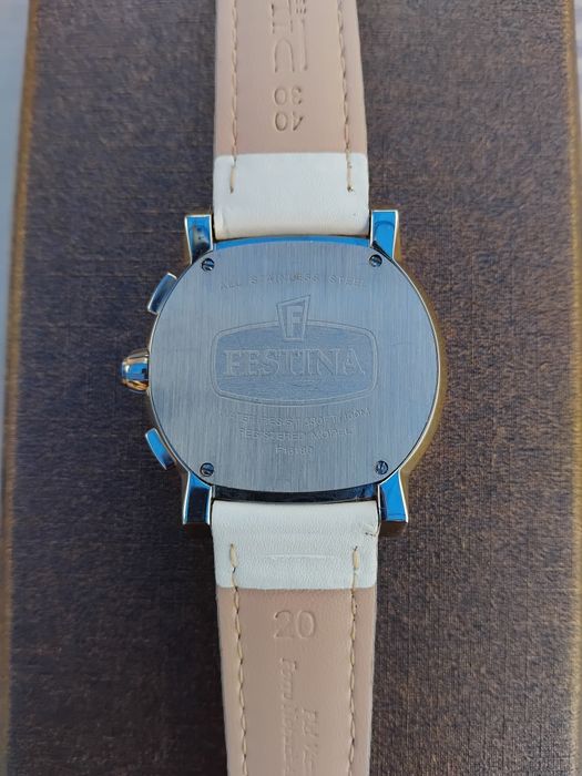 Часовник Festina chronograph