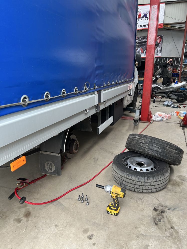 Reparatii autoutilitare !!! ( Service autoutilitare )