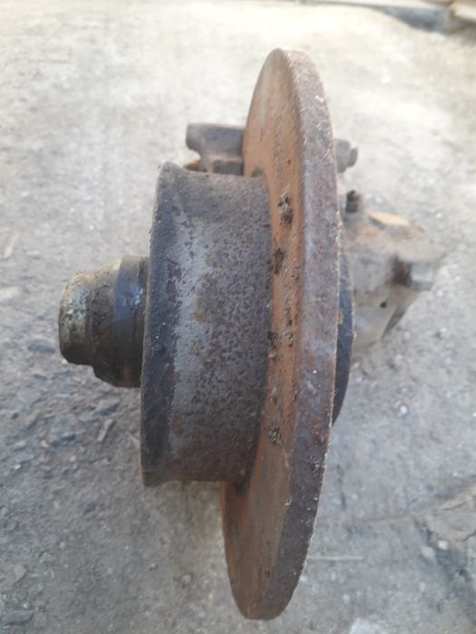 Ступица Volkswagen Passat