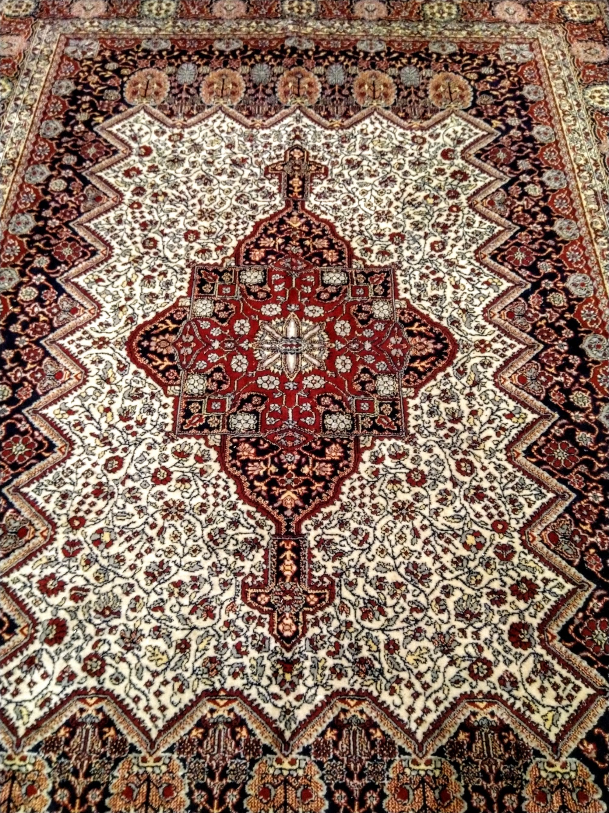 Персийски килими