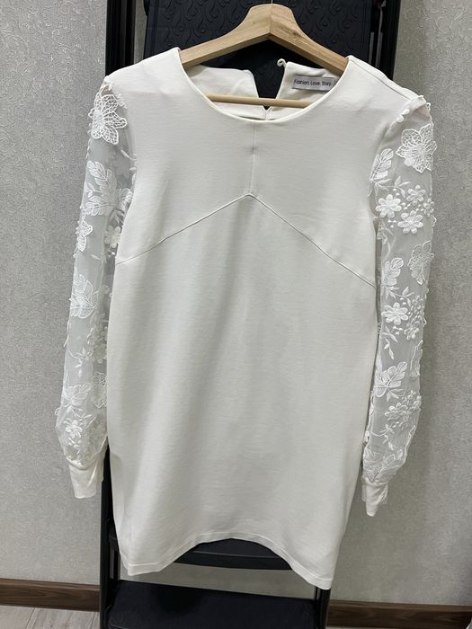 Платье повседневно-вечернее