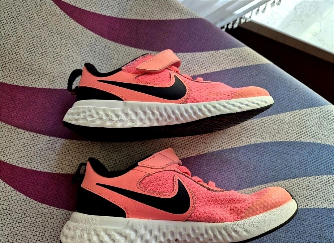 Nike/Найк страхотни маратонки!