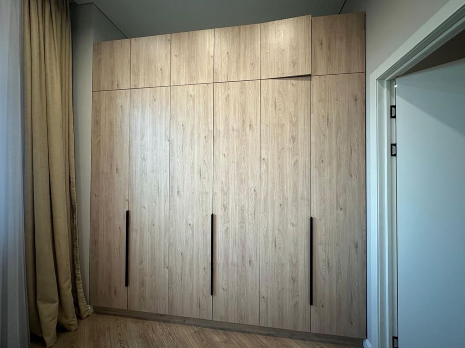 Продам шкаф для одежды