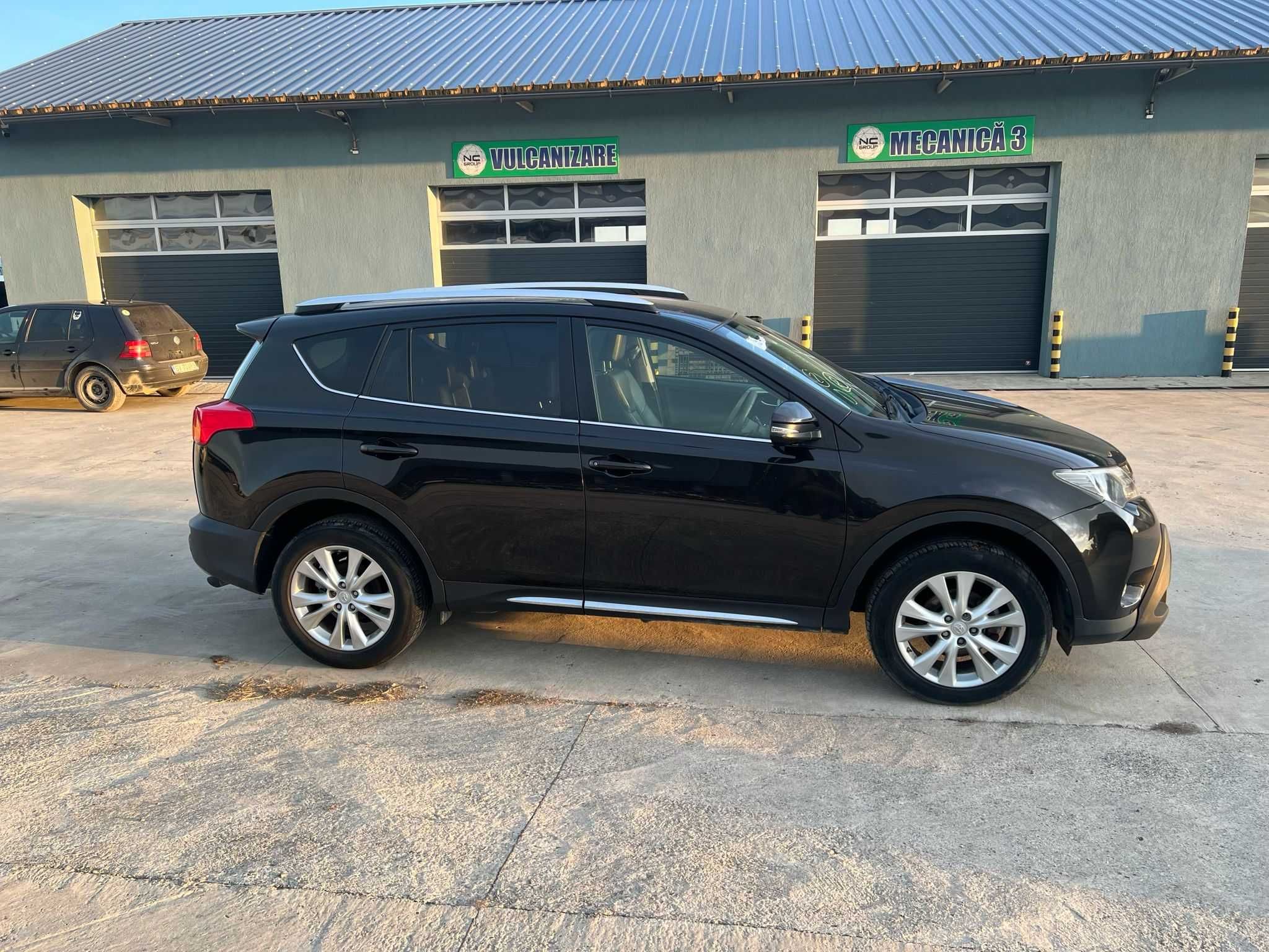 Dezmembrari piese Toyota Rav 4 2.2 D Cat 2014 Cod: 2AD FHV