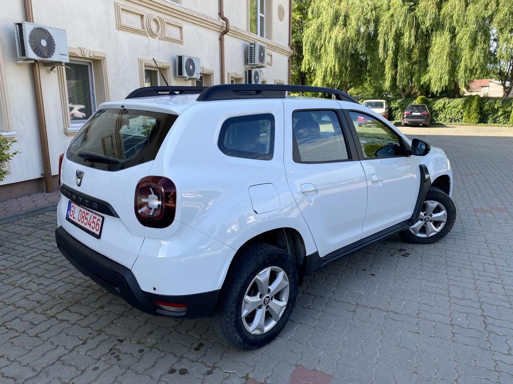 Dacia duster 1.3 benzina 130 CP Navigatie camera