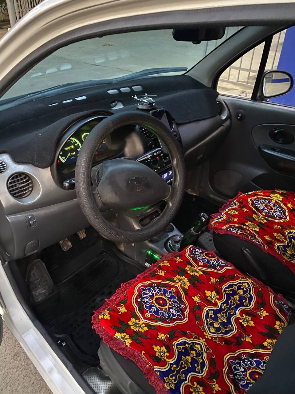 295 min yurgan 
Kraskasi bor 
Mato