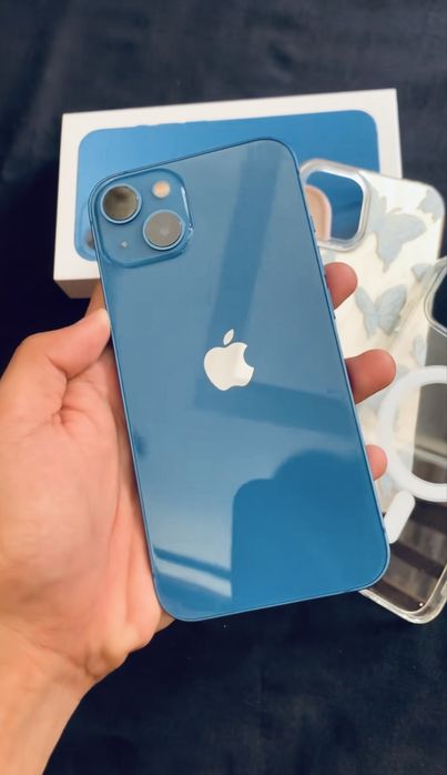 Айфон 13 с коробкой