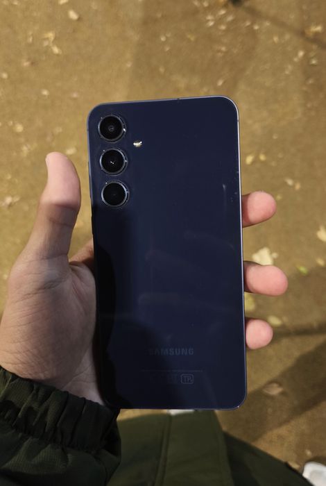 Продаю Samsung A55 8/256 ГБ
Телефон в отличном состоянии, работает