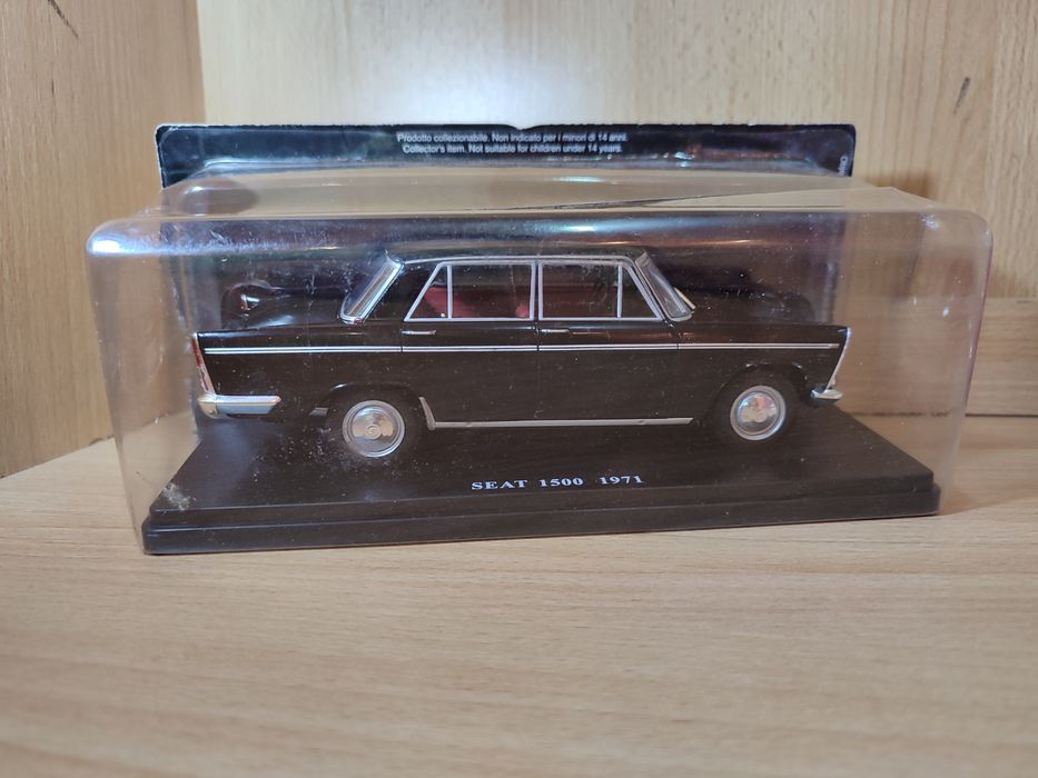Seat 1500 1871 Model Macheta Auto 1/24