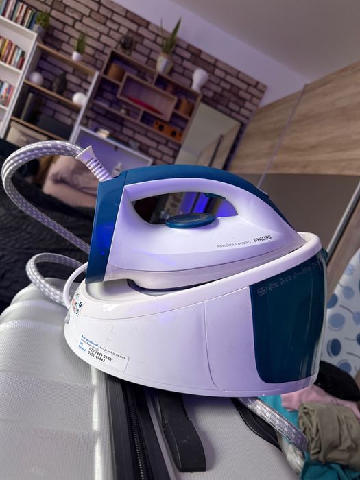 Fier de calcat Philips