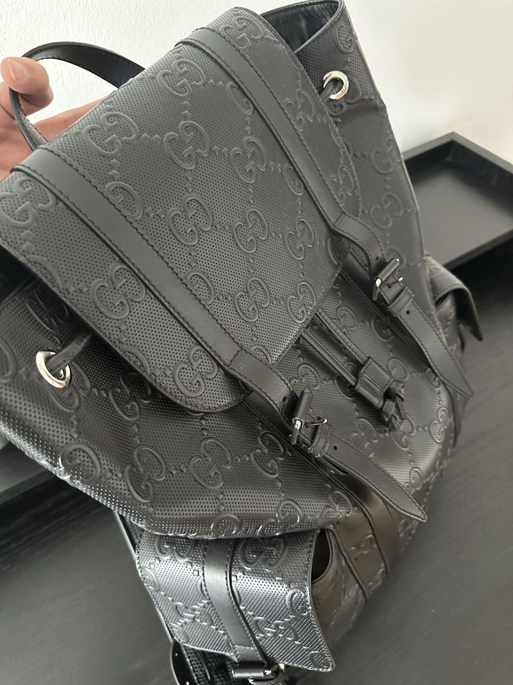 Gucci кожанный рюкзак original 100%