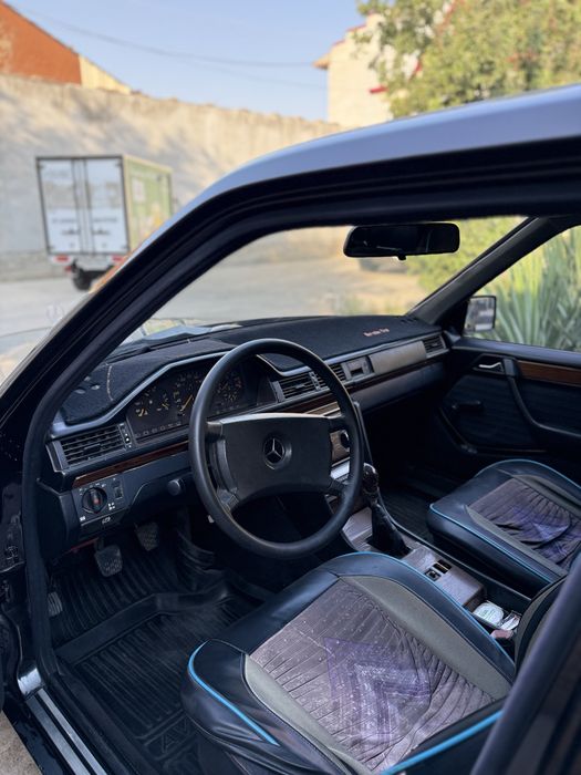 Mercedes benz zaychik 1987