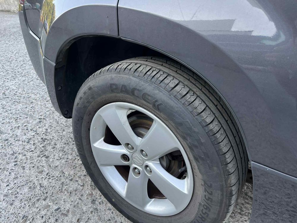 Suzuki Grand Vitara Face 2,4 на части