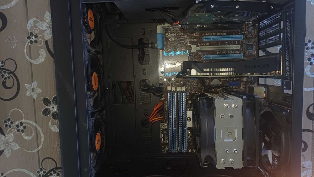 Procesor I7 3770K 3.5Ghz Placa video Gtx 1050 ti 16 Gb ram