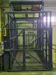Lift interior spatiu comercial/depozit de vanzare