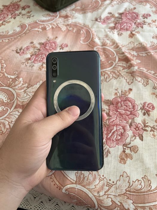Samsung A50 smartfon