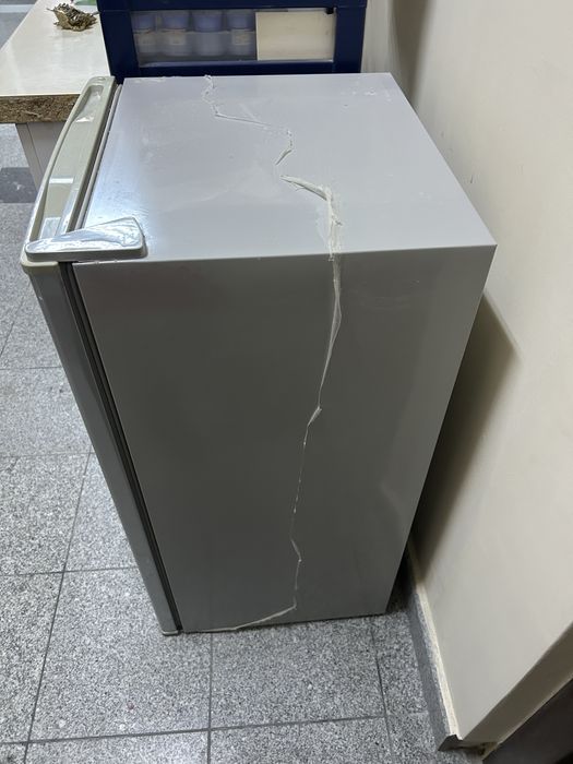 Minifrigider de vanzare