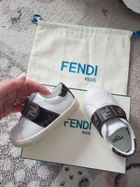 Adidasi Fendi copii,100%originali,nr.20