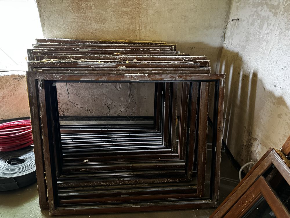 Termopane pvc ,min 25 ferestre,usi,diferite marimi