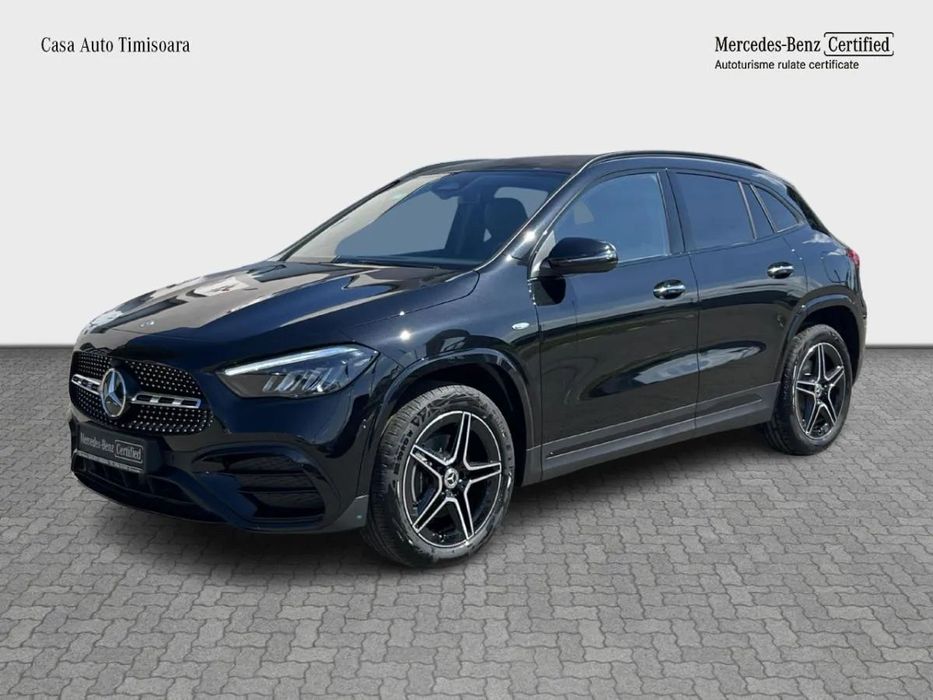 Mercedes-Benz GLA Plug-In Hybrid / Linie AMG / Keyless / Integrare smart / Faruri Led