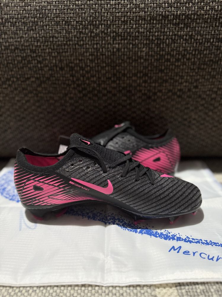 Ghete fotbal Nike Mercurial marimea 41