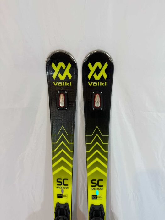 Ski schi carve Volkl Racetiger SC 11 UVO 150cm + Marker Motion 12
