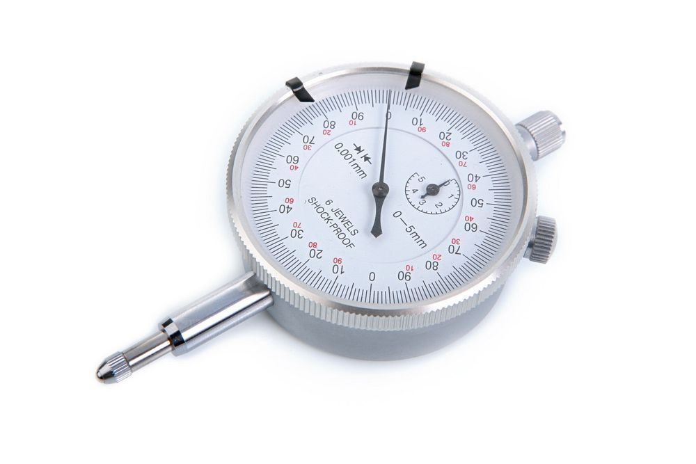 Ceas comparator analog