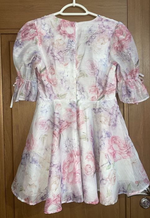 Рокля на цветя М размер