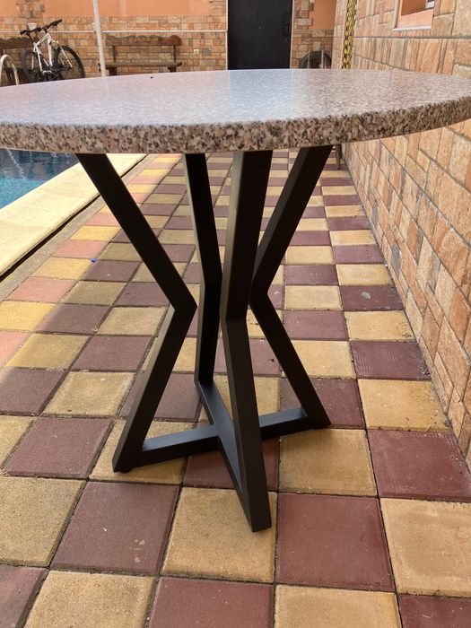 Маси трапезни  за градината