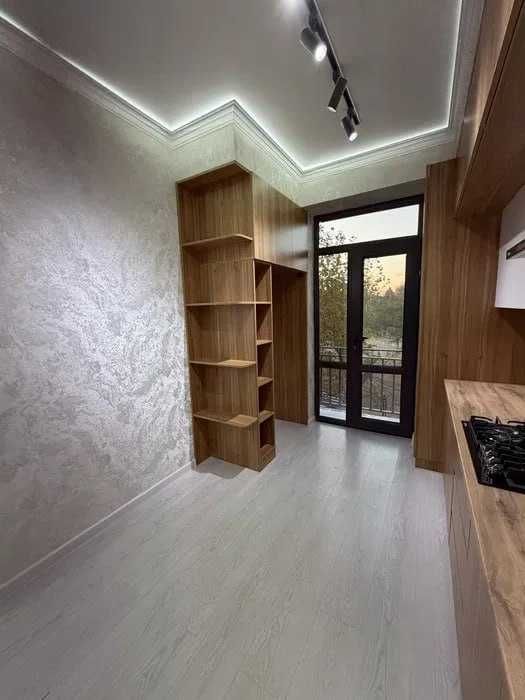 Comfort house 2/4/9 евро квартира продается: МегаПланет метро Юнусабад