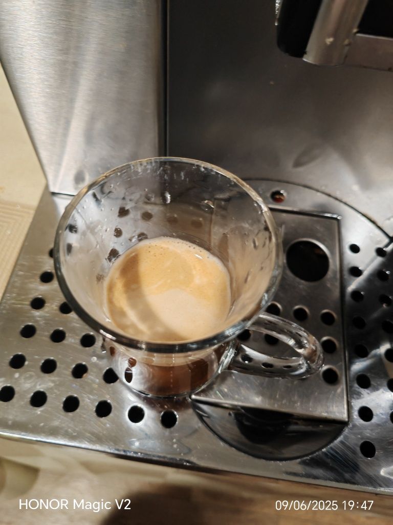 Delonghi ESAM 6700 Prima Donna Avant