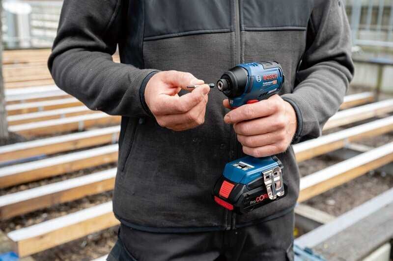 Ударен винтоверт импакт GDR 18V-220 C 1xProCORE 8.0Ah+ Bosch