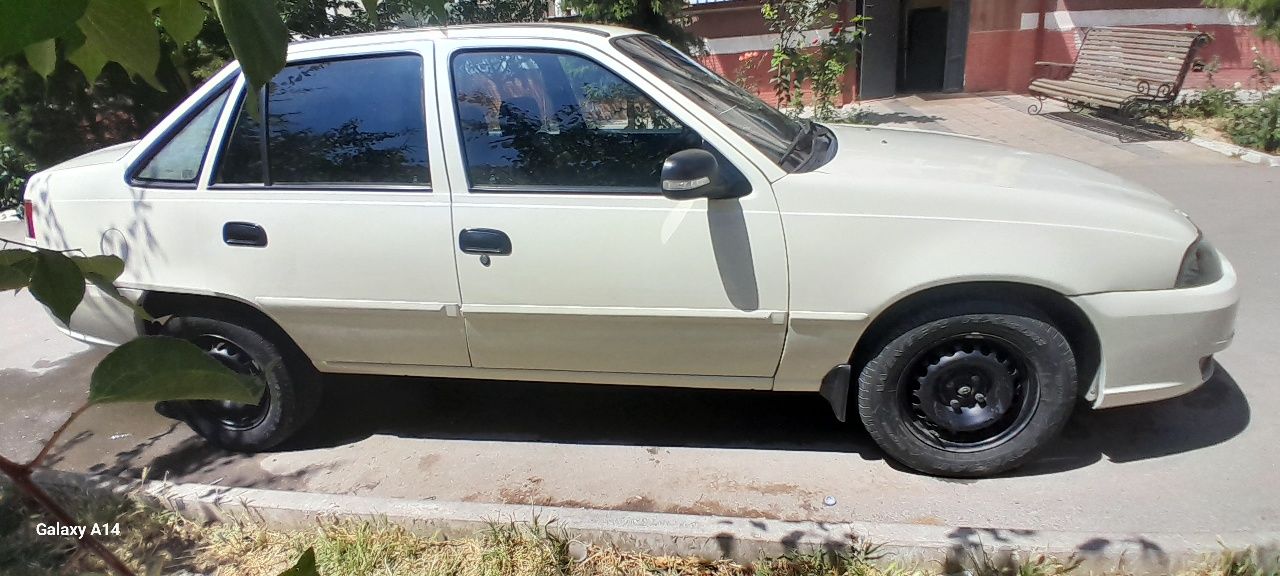 Nexia 2 dons 1.6