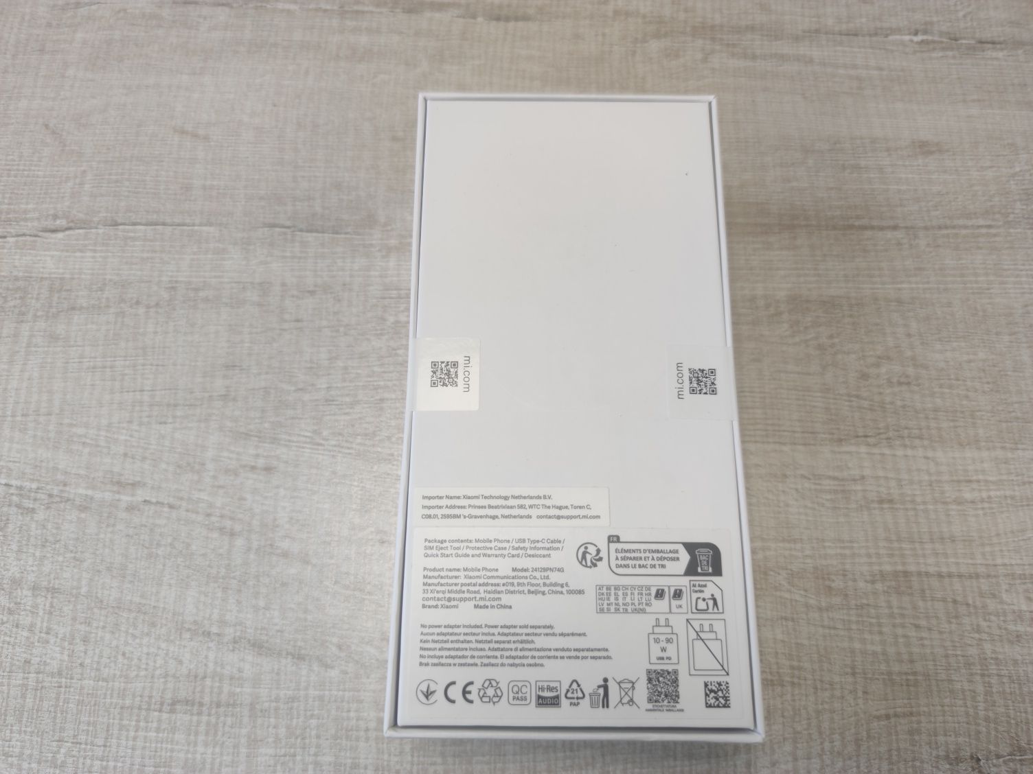 НОВ Xiaomi 15 512GB 12GB Green / White 2г. Гаранция!