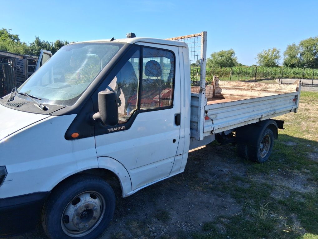 Vând Ford transit