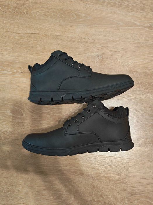 HOBИ Мъжки обувки Lee Cooper 43 номер