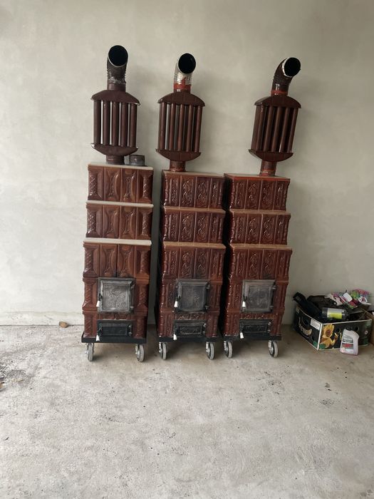 Sobe de teracota pe roți