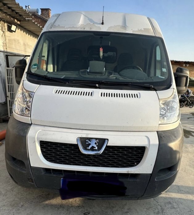 Бус Peugeot Boxer
