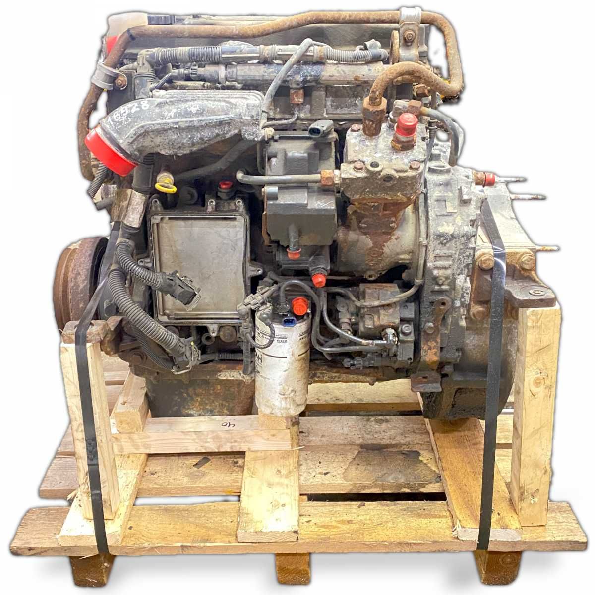 Motor IVECO F4AE0481 504113727 -Piese de schimb IVECO