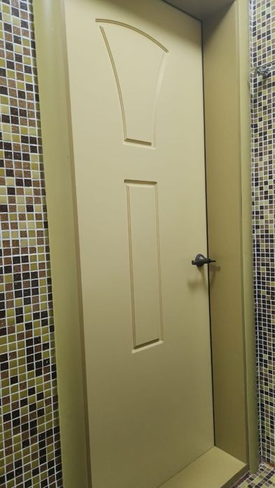 Продам двери — 5 штук