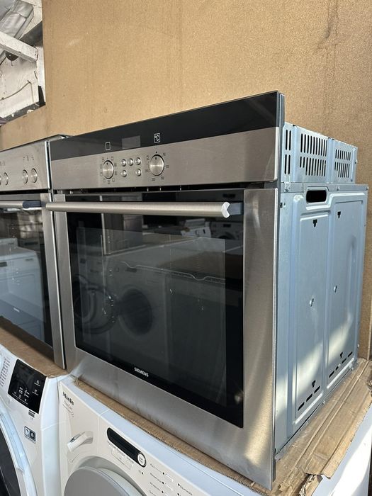 Печка +гаранция. SIEMENS. Керамичен плот. Конвекция.  Доставка в София