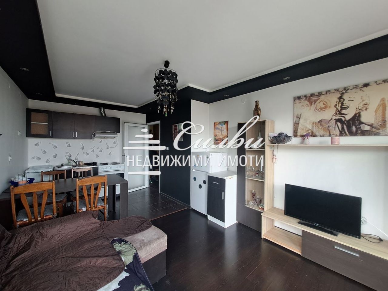 Продава се Двустаен апартамент в Шумен, Добруджански - 55 кв.м за 1855 €/кв.м - Снимка #1