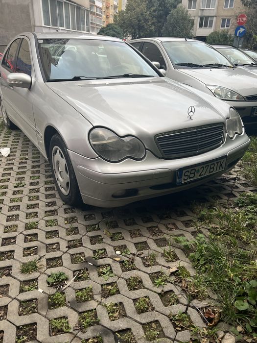 De vanzare mercedes   C220