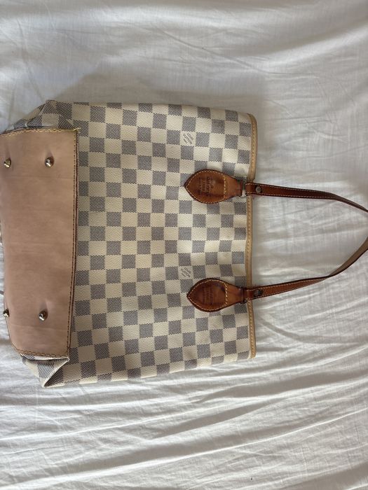 Geanta Louis Vuitton